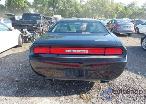 2013 Dodge Challenger Sxt из США, поврежденный, VIN 2C3CDYAG2DH511761